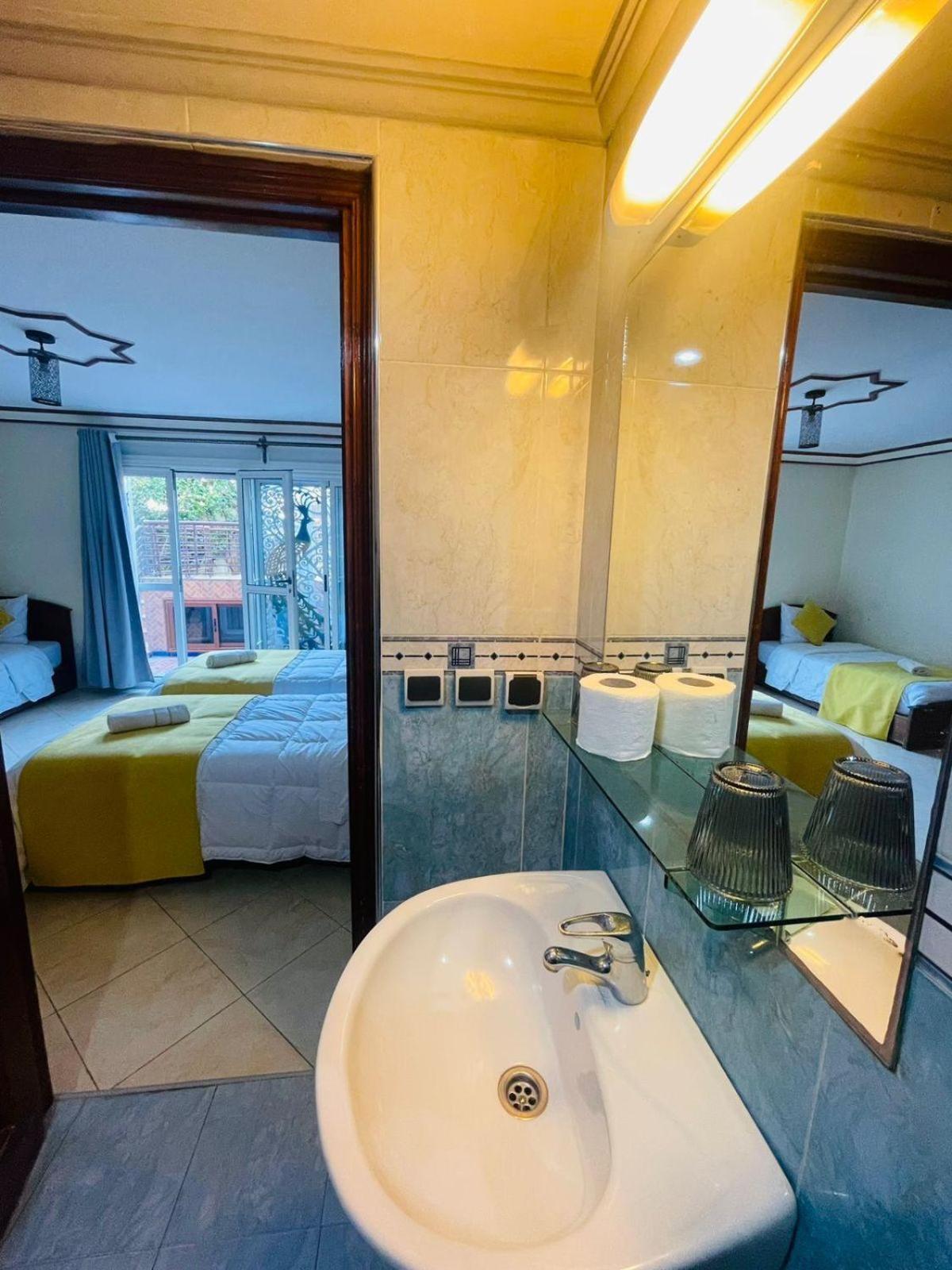Maison D'Hotes Familiale "Dar Aboulanwar" El Jadida Exterior foto